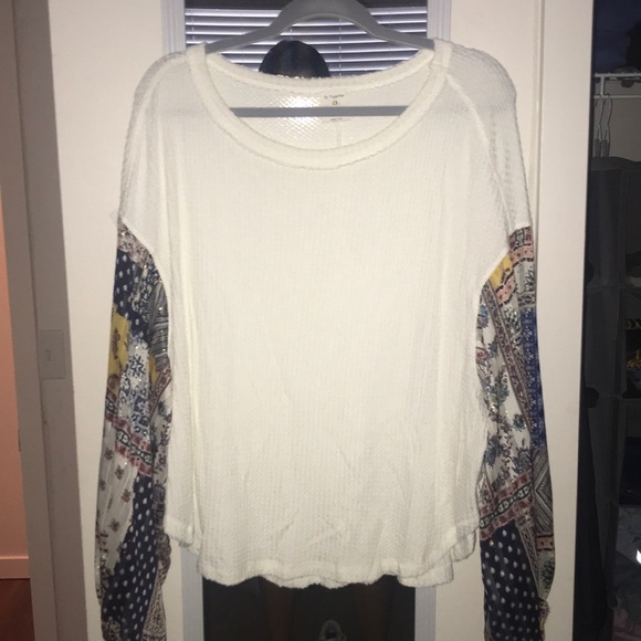 Paisley long sleeve top - Picture 2 of 2